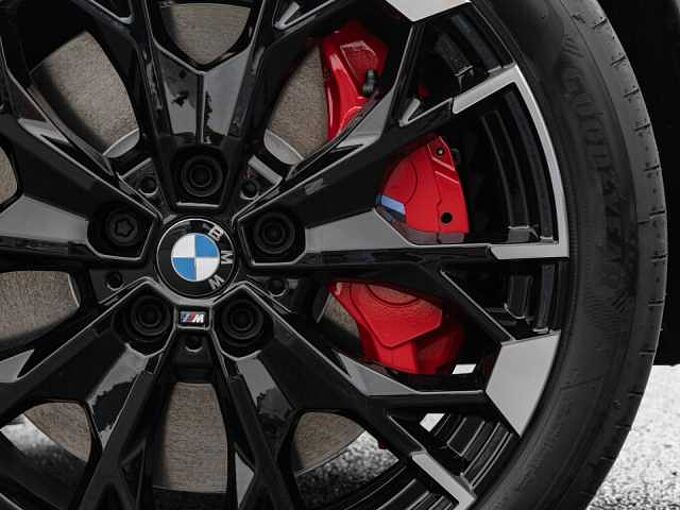 BMW M135 5-Türer xDrive Aut. /Innovation/PGD/DrAssPro